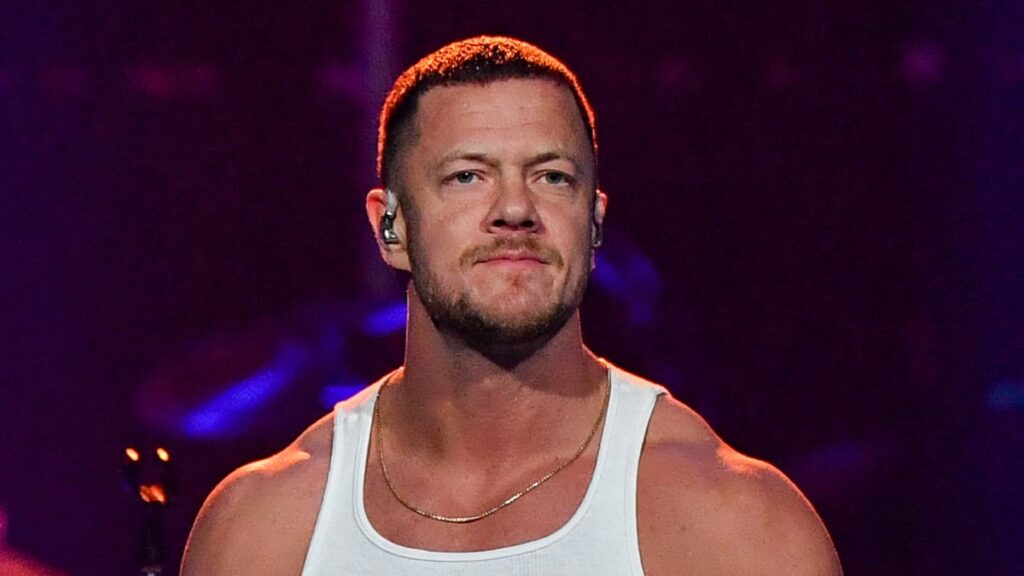 Newly Single Dan Reynolds Spotted Looking Buff After a Gym Workout (Photos)
